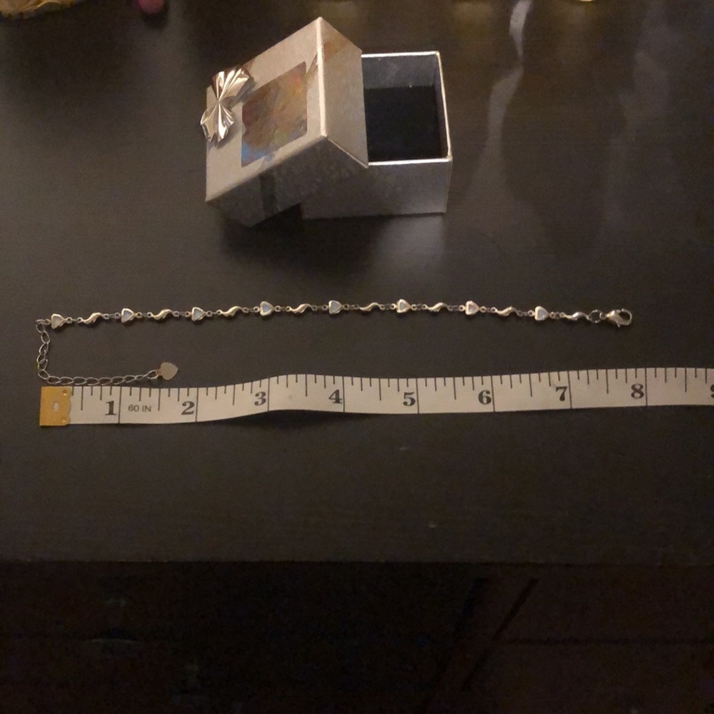 Stainless steel anklet with glow in the dark hearts. - Picture 6 of 6